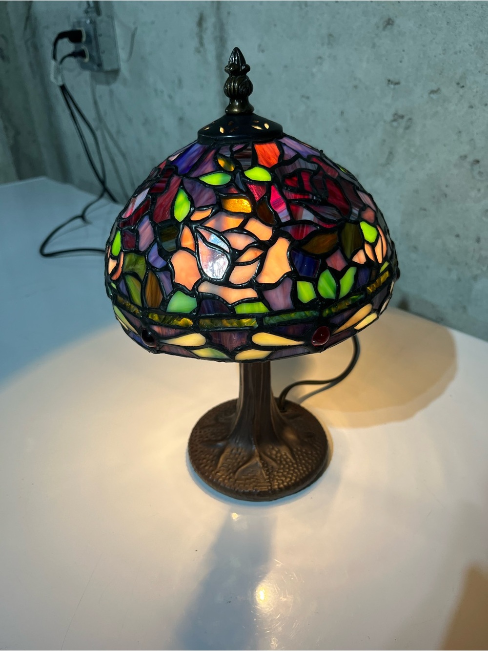 Tiffany-Style Stained Glass Rose Table Lamp - Multicolor